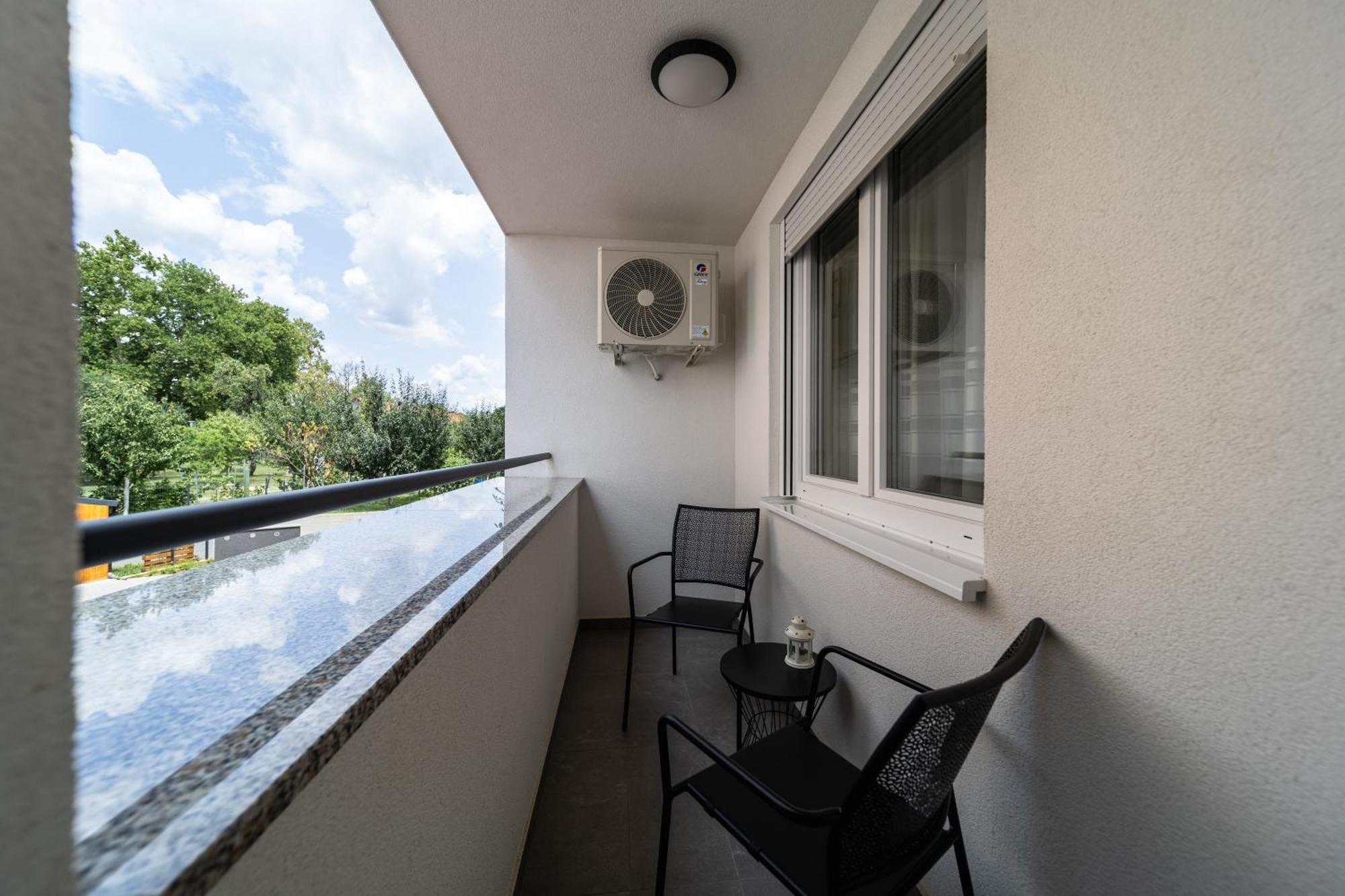 Ninas Apartman Zagreb Luaran gambar